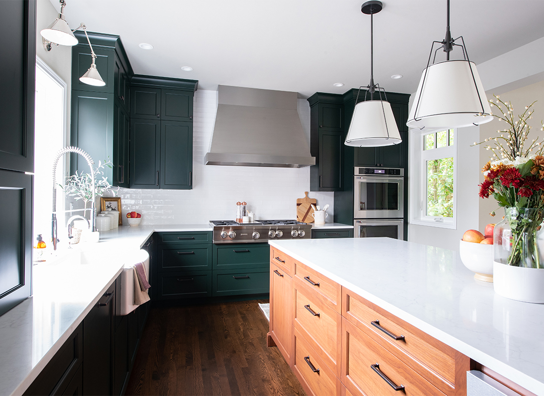 2021 Remodeling Excellence Winner, Kitchen Excellence, $90,000 to $125,000, Potter Construction, photo courtesy Jeff Beck ©2020