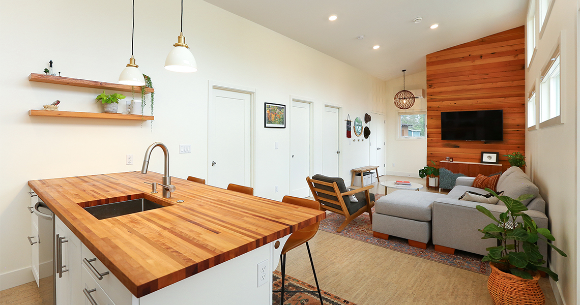 Targa Homes: Shoreline 5-Star DADU living room
