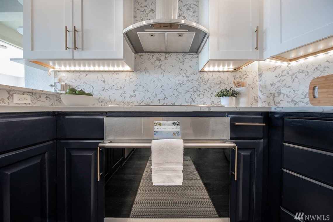 McGraw Built Green 4-Star Seattle condo remodel kitchen